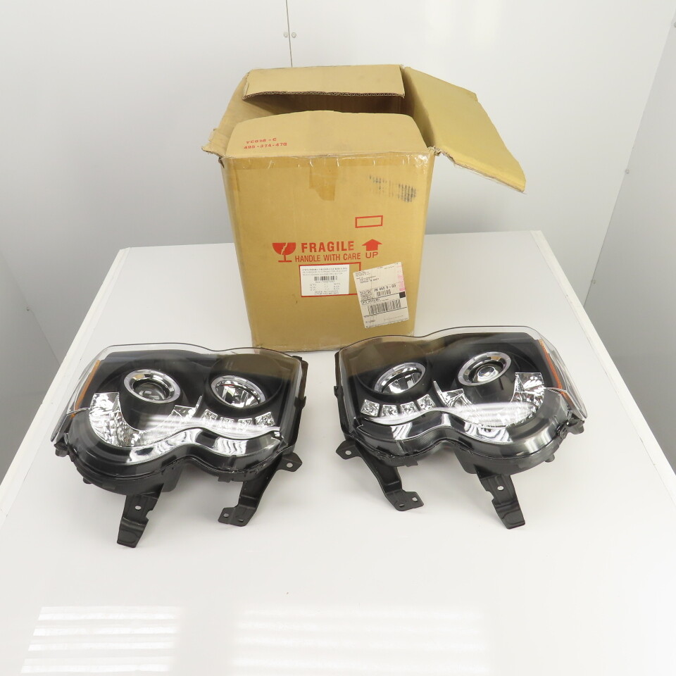 CWS-5006B2 08-10 Jeep Grand Cherokee Black Replacement Headlights Set Of 2