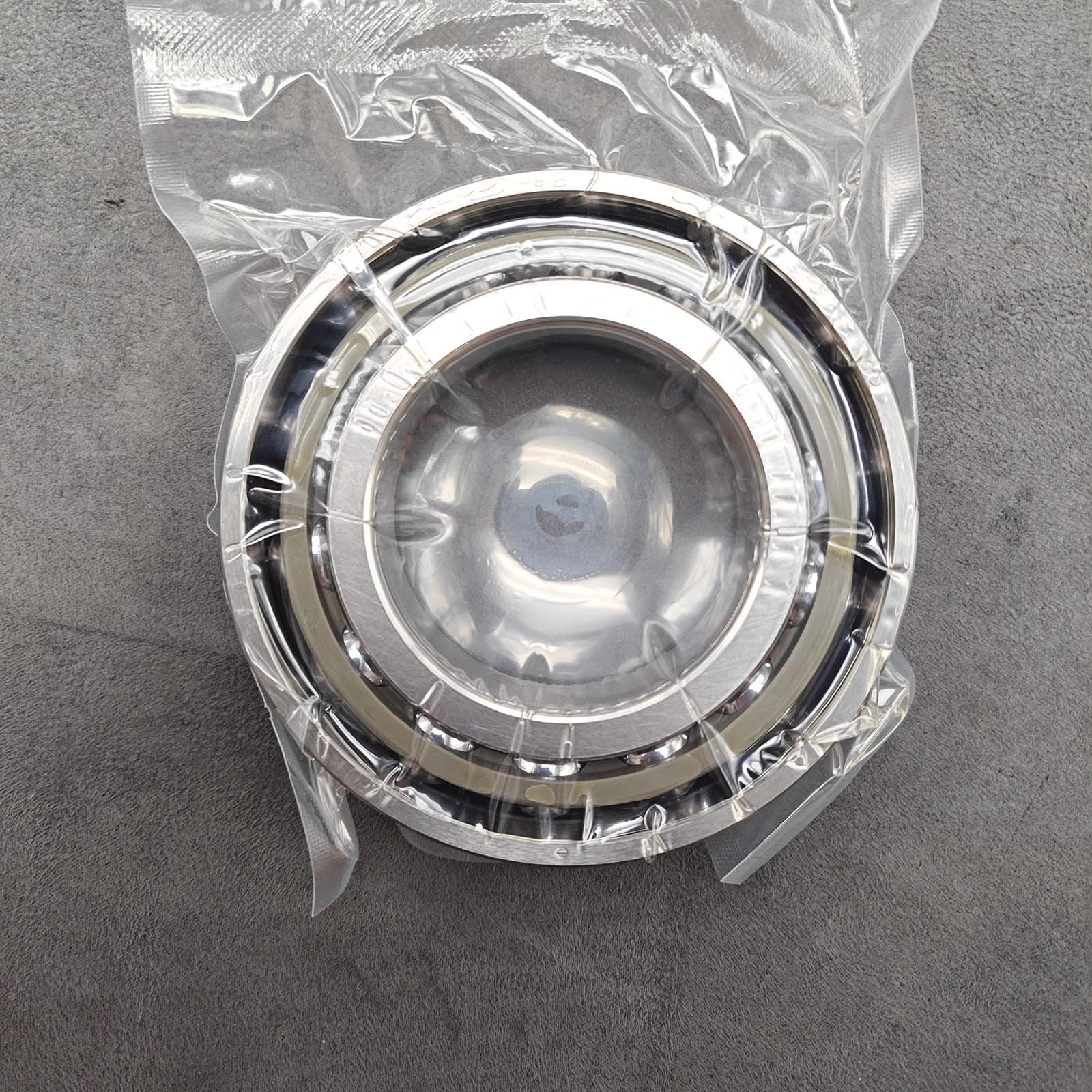 New Abec-7 Super Precision Spindle Bearings 7211CTYNSULP4 for NSK (Set of Two)