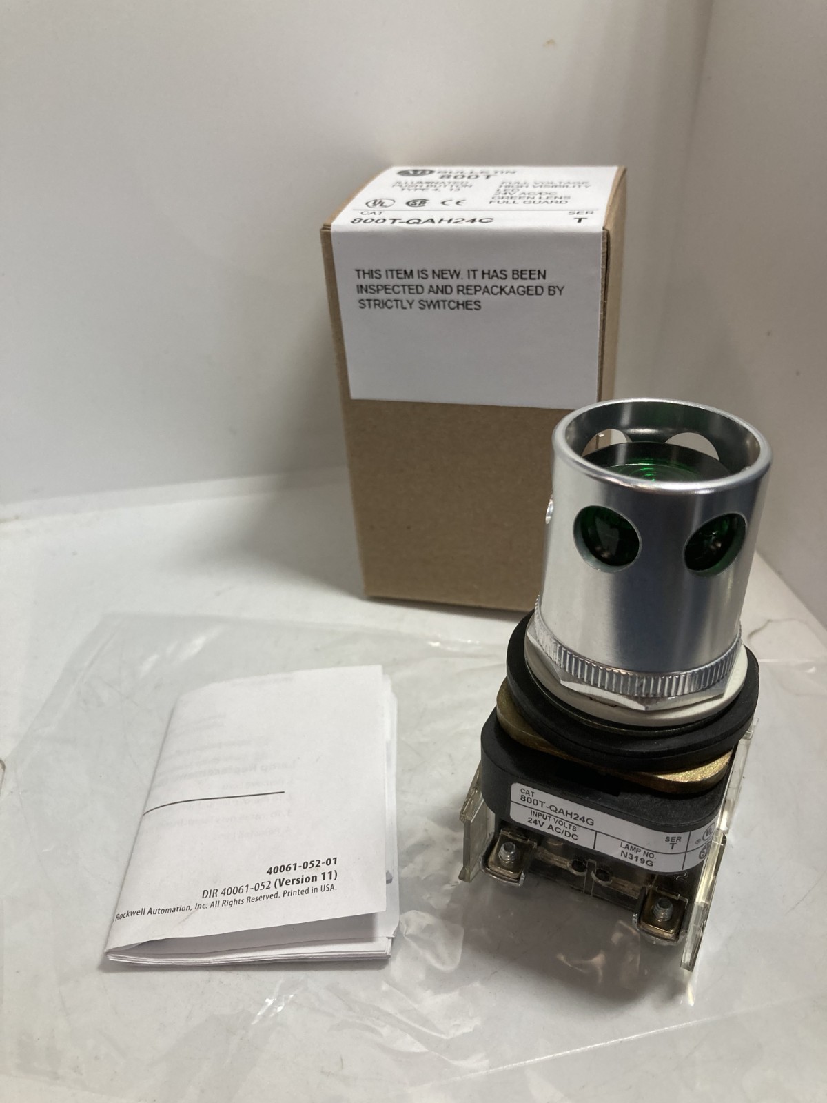 ALLEN BRADLEY 800T-QAH24G PUSHBUTTON ILL GREEN LED 24VAC/DC FULL GUARD SE T NIB