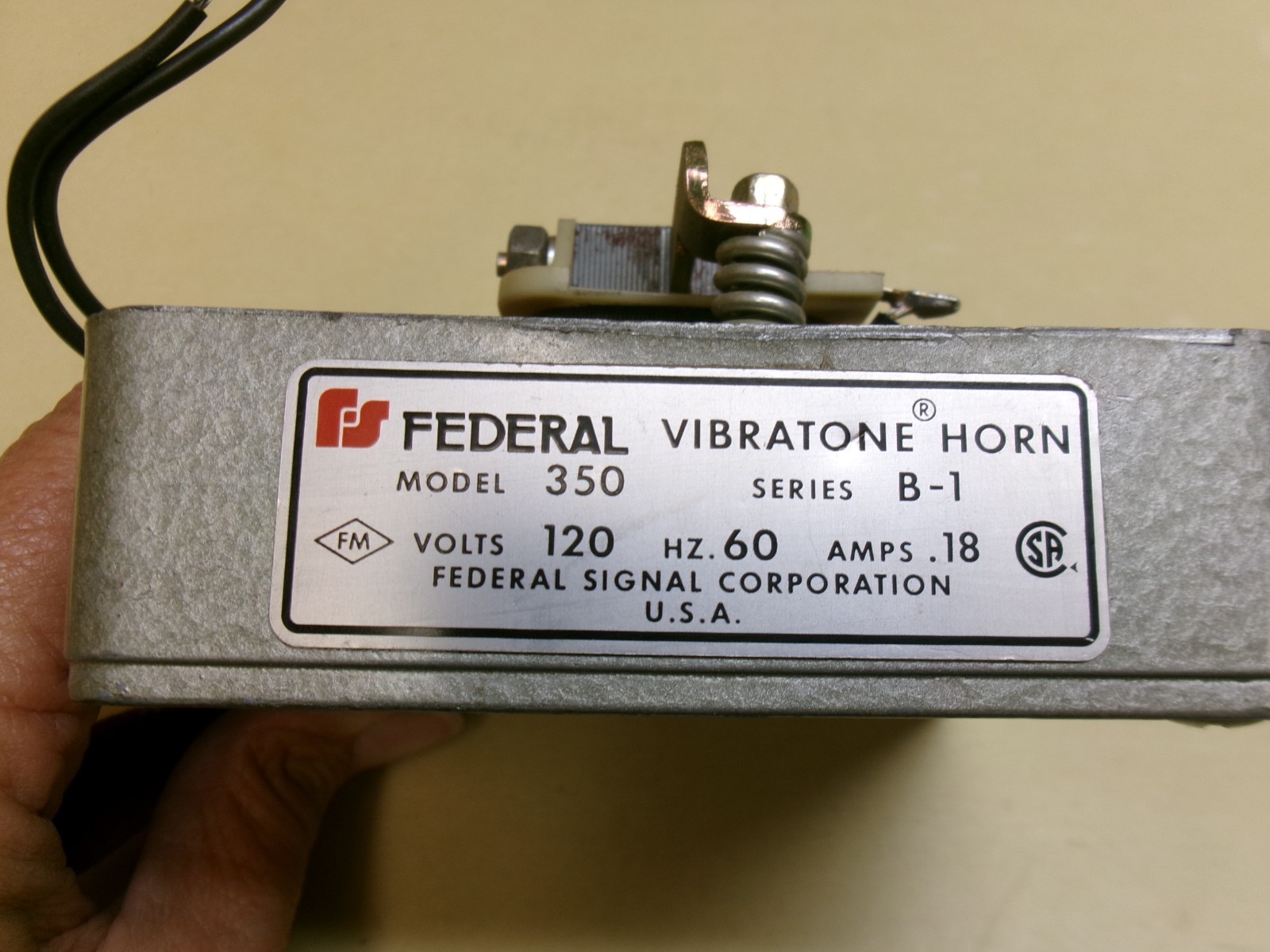 Federal Vibratone Horn, Model 350, Series B1