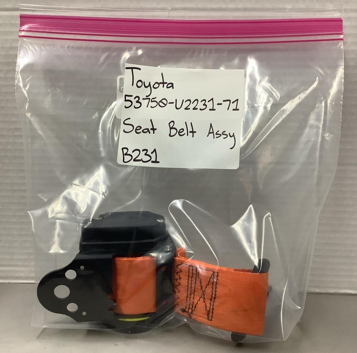 Genuine Toyota Seat Belt Assembly 53750-U2231-71 LH, Retractable (B231)