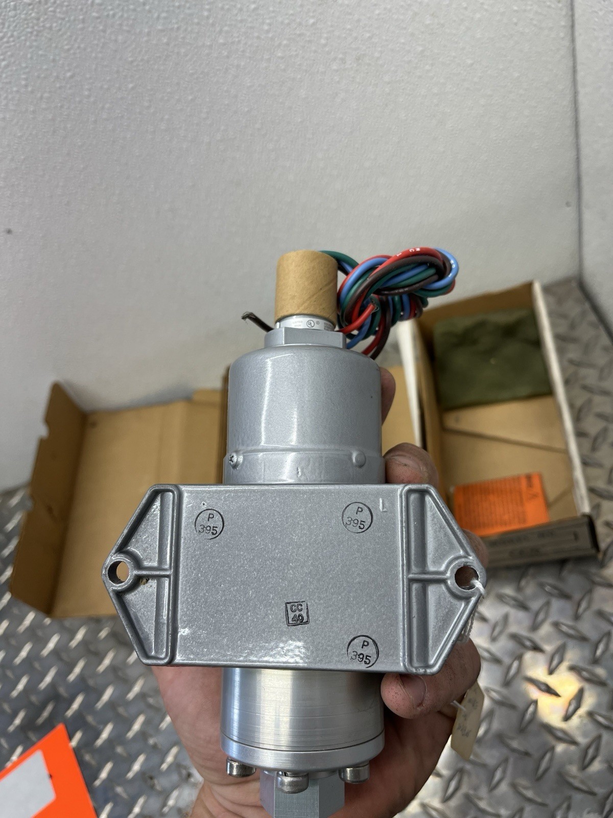 CCS DUAL-SNAP Pressure Switch 300-1000 1/4″ NPT Aluminum Port, Polyimide 646GEA5
