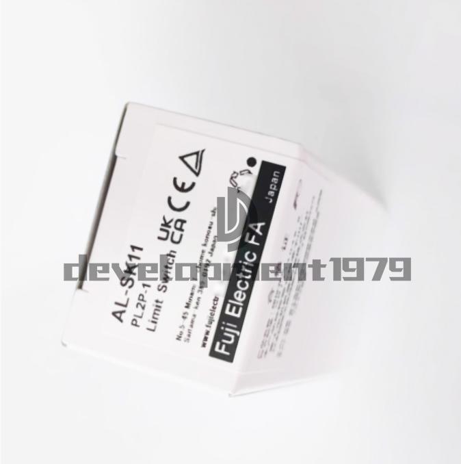 One NEW FUJI AL-SK11 travel switch