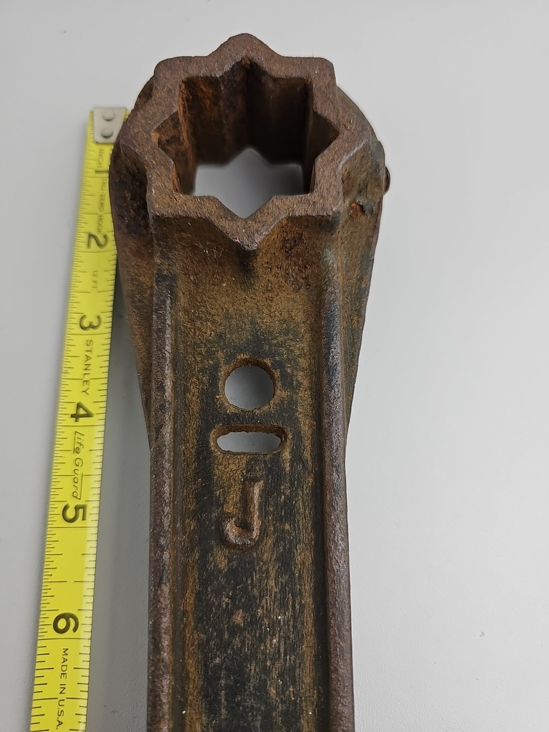 wrench J homestead valve handle 1600A 16″