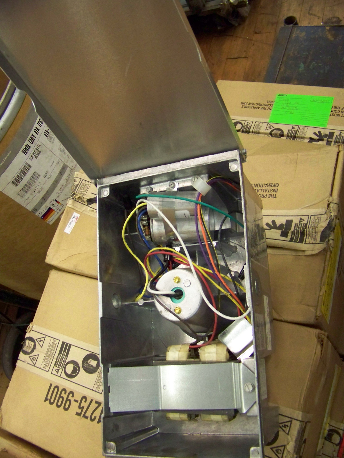 Hubbell Ballast Housing 120/208/240/277 VAC Amps 3.65/2.1/1.8/1.5A UCB150P8 New