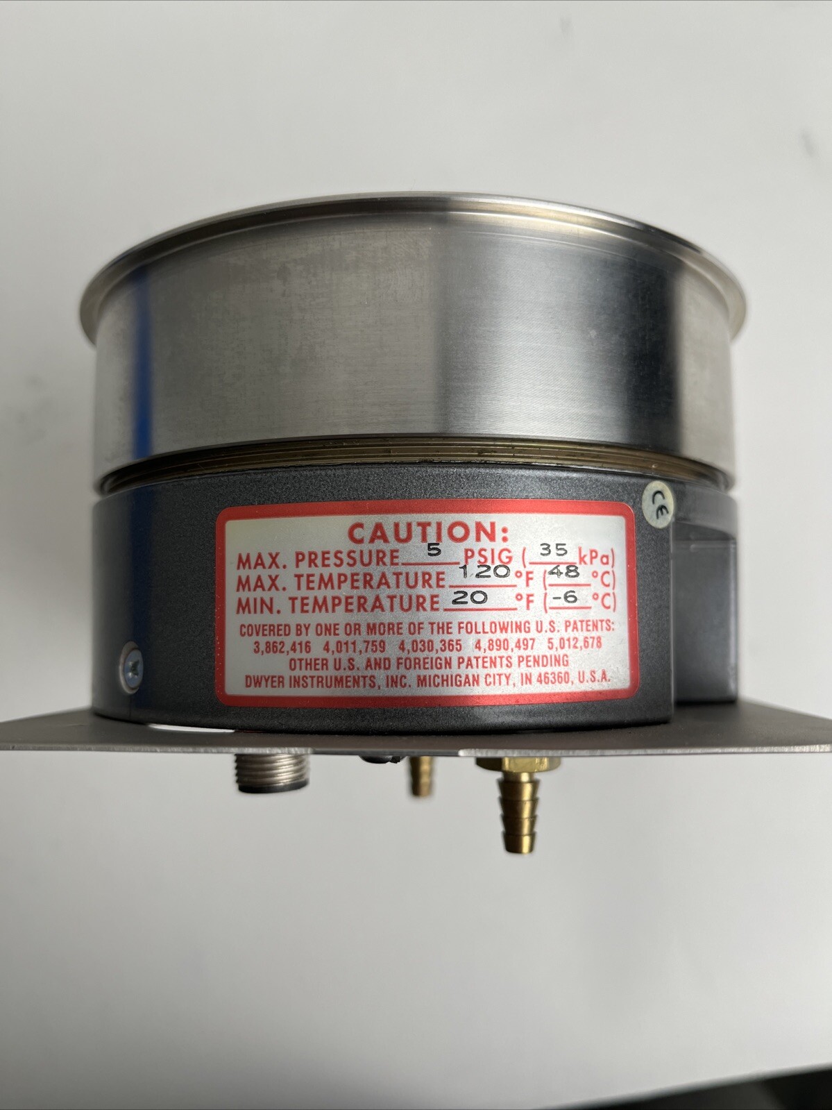 DWYER BOSCH 1kPa Differential Pressure Gauge, Indicating Transmitter – Electric