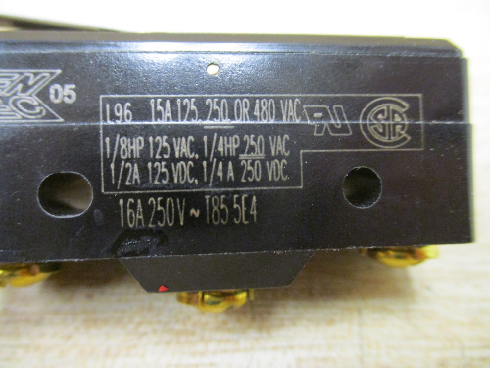 Honeywell BZ-2RL-A2 Microswitch Basic Switch BZ2RLA2 (Pack of 3)
