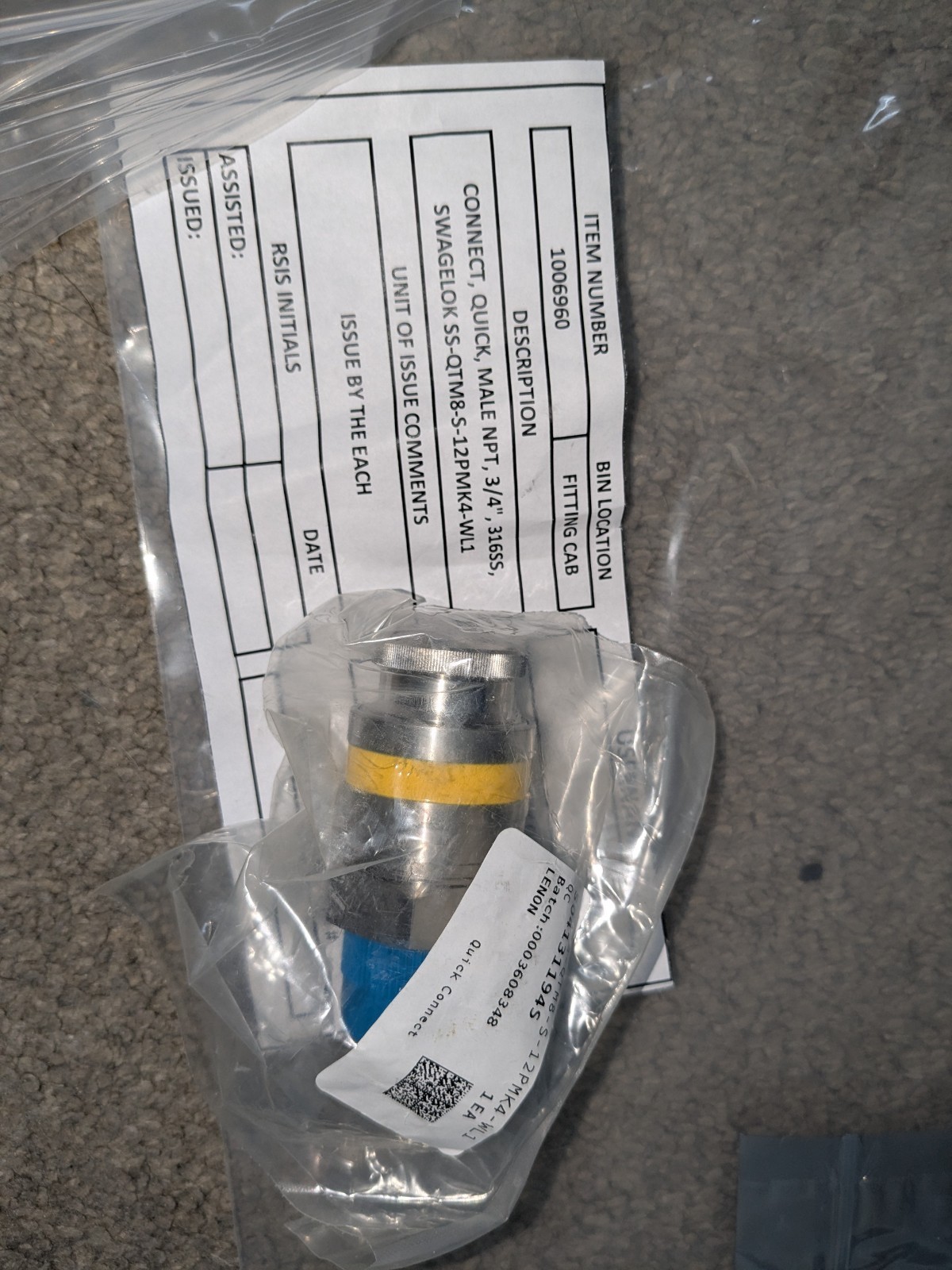 Swagelok SS-QTM8-S-12PMK4-WL1 Keyed Quick Connect Stem 3/4″ NPT Yellow Key 4 New
