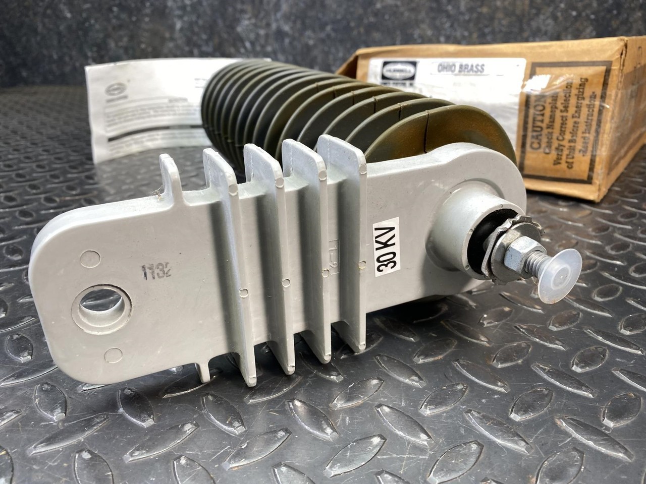 Hubbell PDV100 HD Optima Distribution Arrester 24.4 kV MCOV