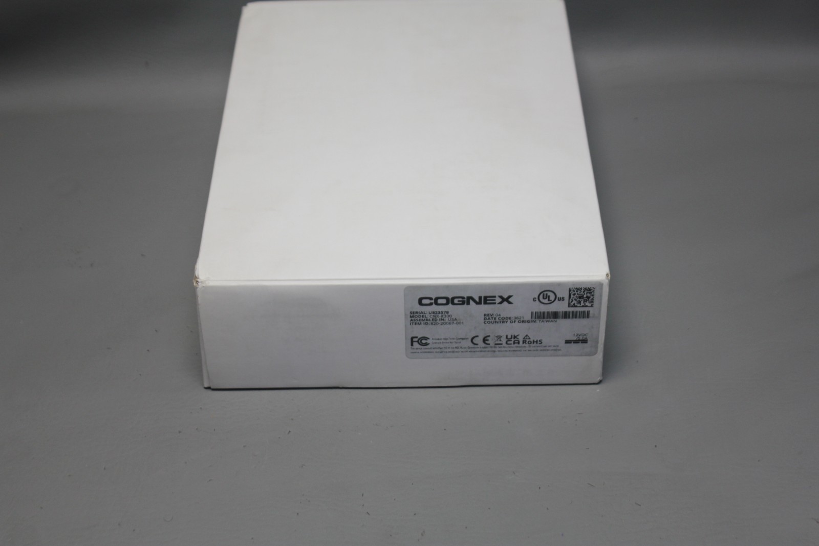 NEW COGNEX/KARBON COMPACT RUGGED COMPUTER CNX-K300 K300-E3950-8-F1-P