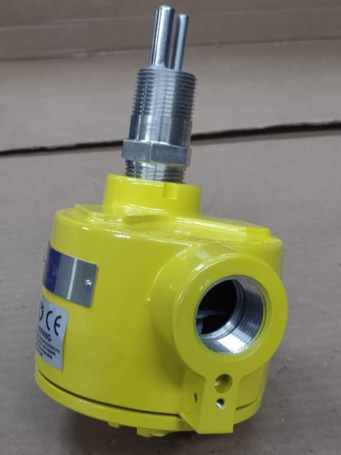 FCI 12-64B-A1B1 Flow Switch Explosion Proof Fluid Components Intl