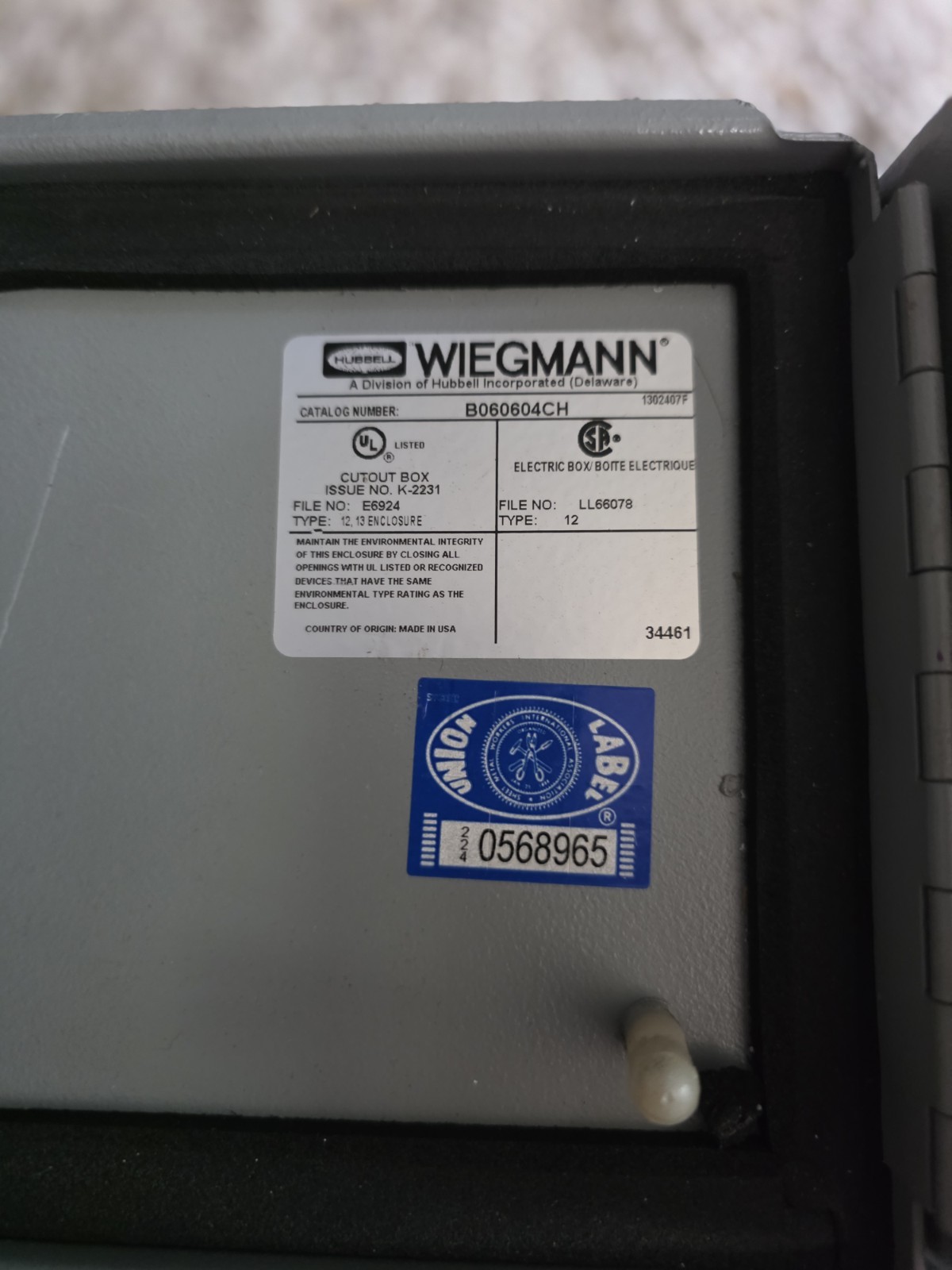TDK-Lambda DPP50-24 DIN Rail PSU 24VDC 2.1A in Wiegmann B060604CH Enclosure