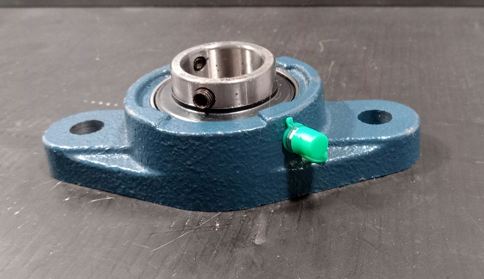 1 NEW TRITAN UCFL205-16 2 BOLT FLANGED PILLOW BLOCK BEARING NNB ***MAKE OFFER***