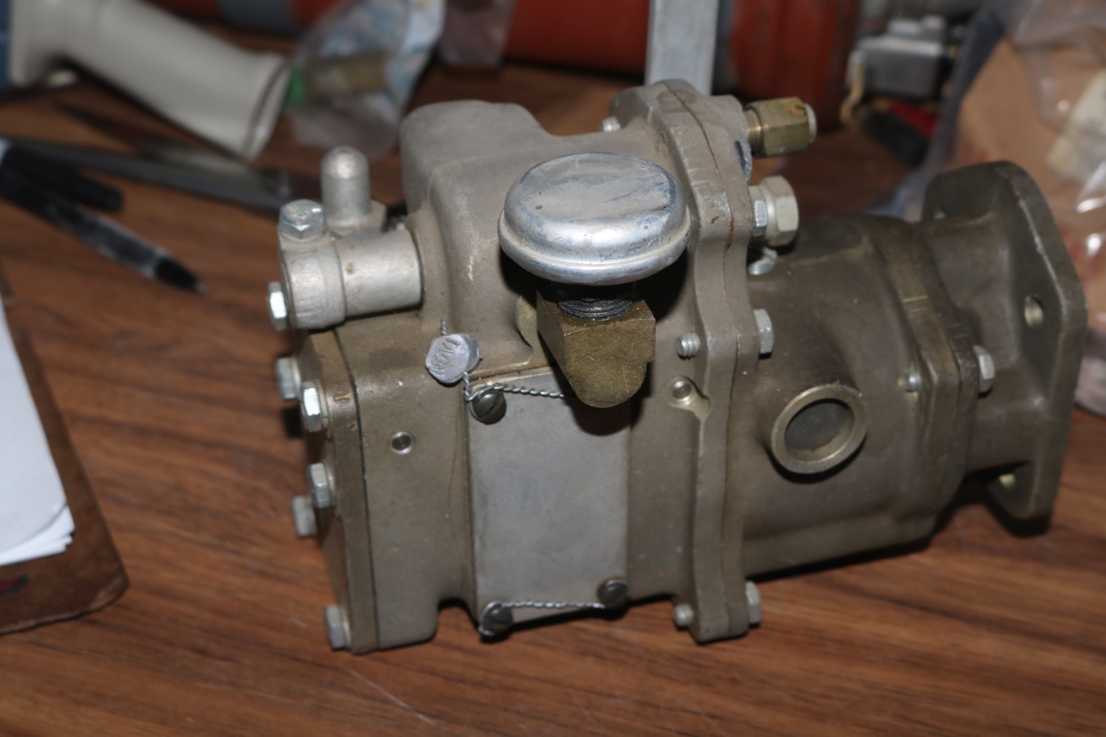 NOS Continental Packette PC30-2 engine governor 53912B2 2990-00-328-7296