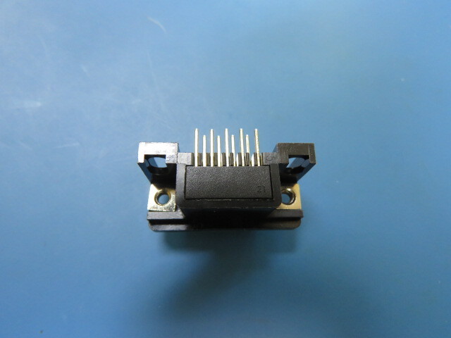 AMPHENOL L77SDE09S1A4R Qty of 10 per Lot 9 Position D-Sub Receptacle, Female