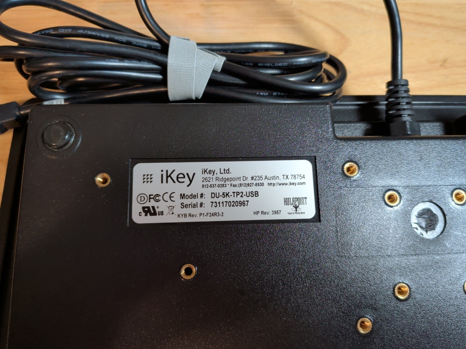 iKey DU-5K-TP2-USB Keyboard w/ Touchpad REV:P1-F24R3-2