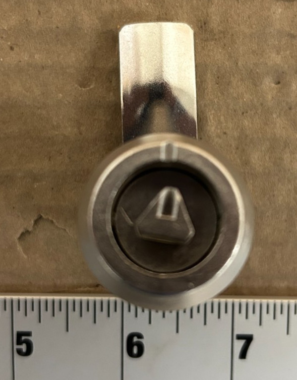 Southco E3 Vise Action Compression Latch M8 Triangle 29MM E3-2720-072 Lot of 75