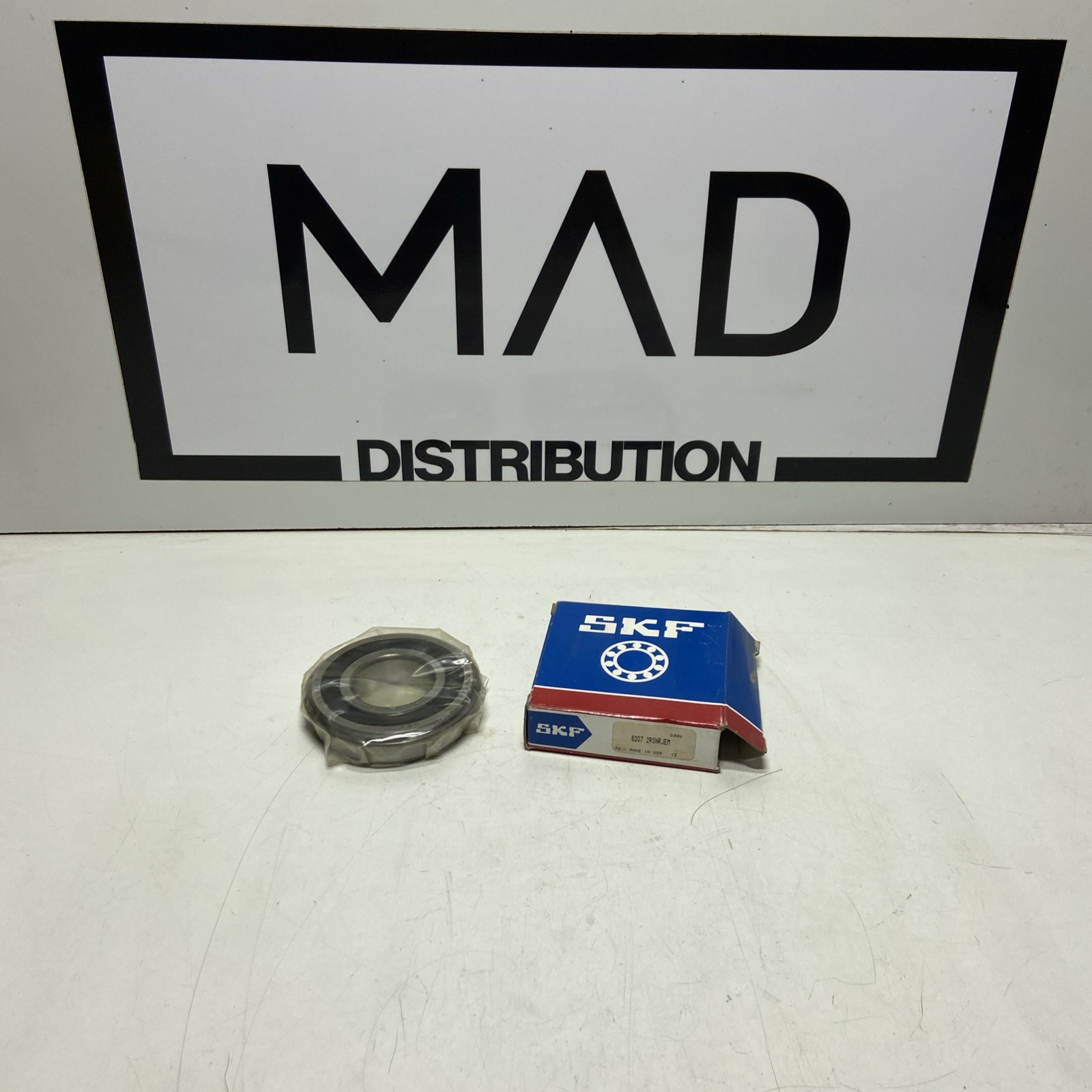 SKF Radial Ball Bearing 6207 2RSNR JEM, 35mm ID x 72mm OD x 17mm, 100Cr6