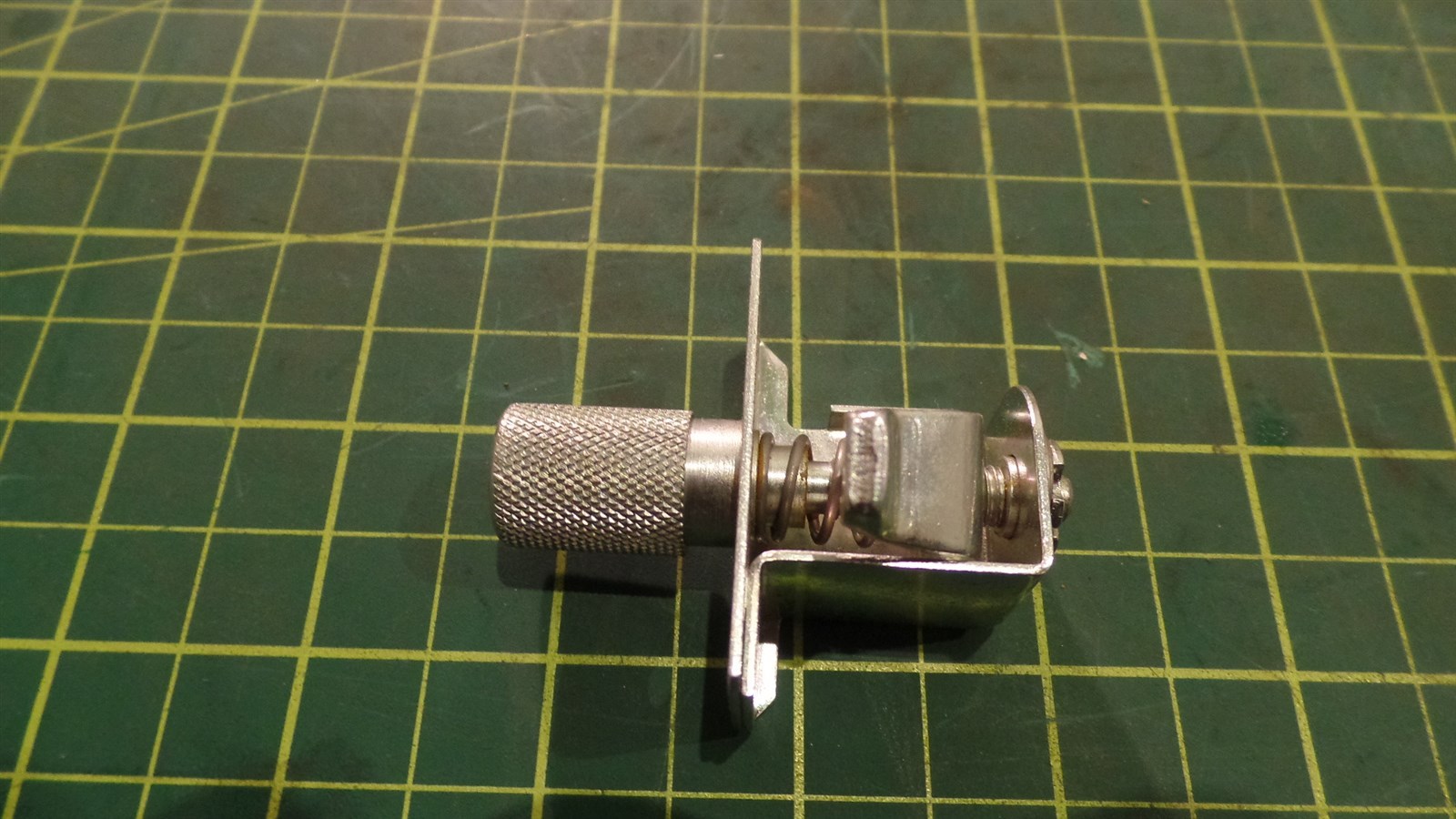TEREX AERIAL OEM ADJUSTABLE GRIP LATCH ASSEMBLY 02-160121, 160121, 29TO101 N.O.S