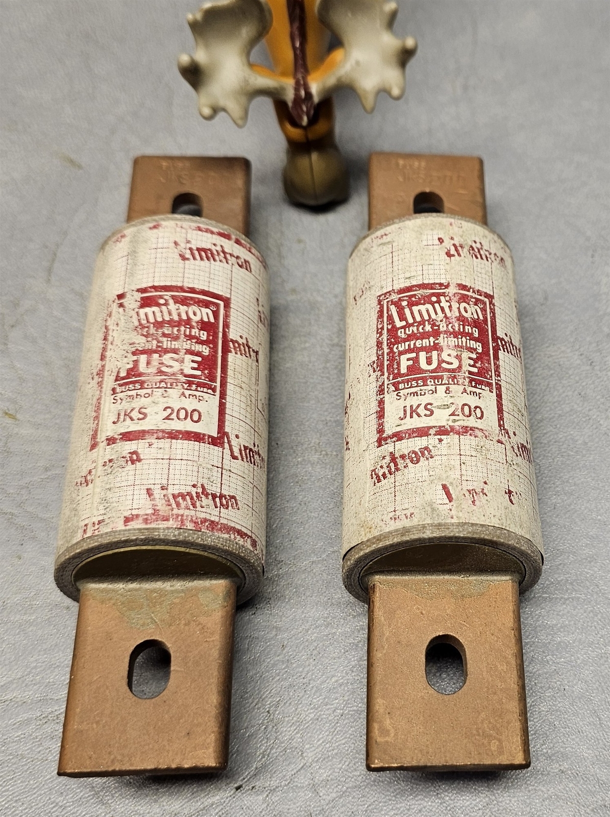 JKS-200 Limitron Fuse 200A 600V Dual Element Fast Acting Class J Lot of 2