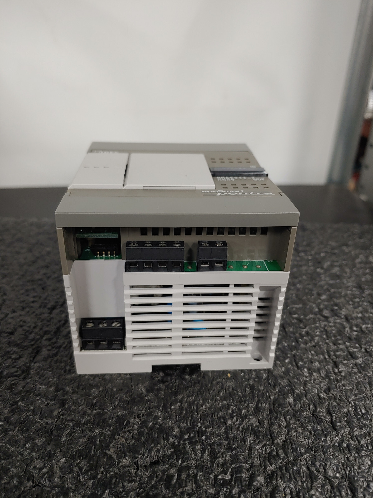 IDEC FC5A-C10R2 MicroSmart Pentra PLC CPU