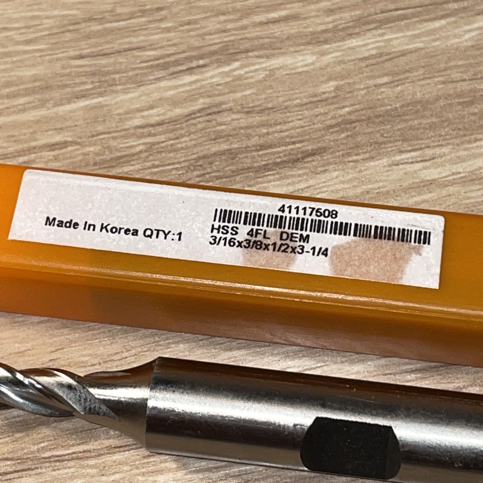 HERTEL 41117508 3/16″ DEM 4 FLUTE RIGHT HAND HIGH SPEED STEEL SQUARE END MILL