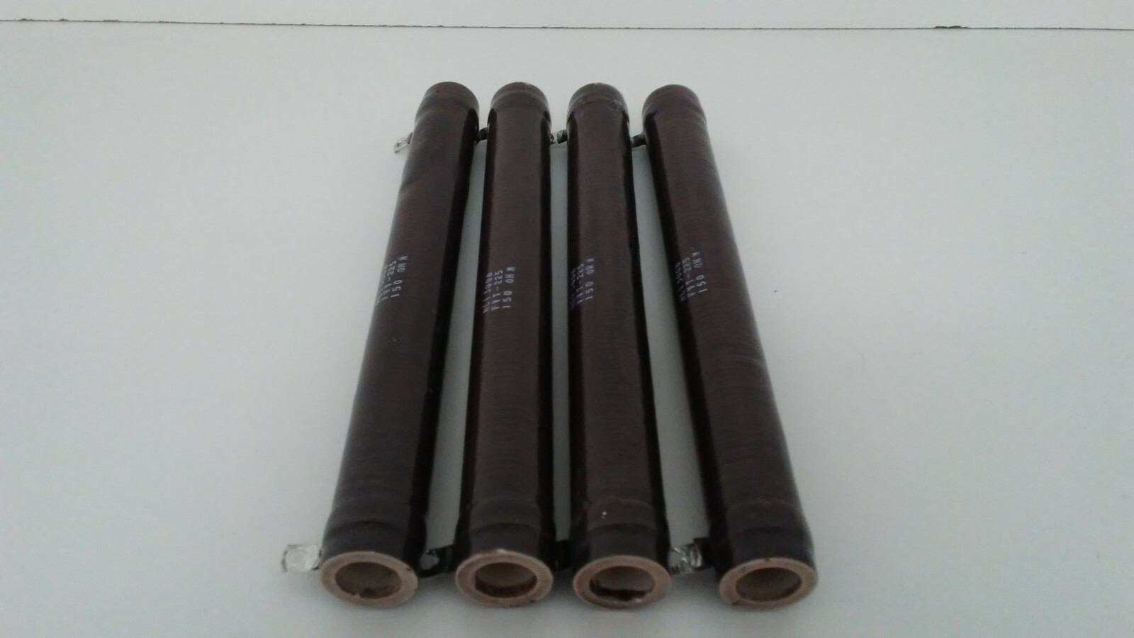 LOT OF (4) NEW OLD STOCK! HUNTINGTON 150 OHM RESISTORS HEI-3008 FVT-225