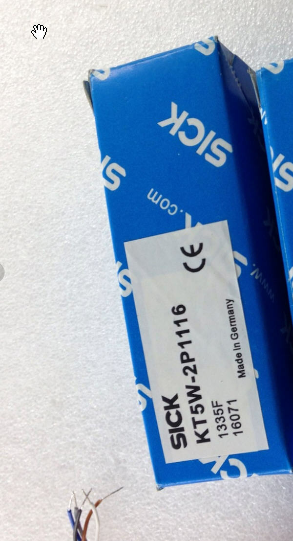 ONE NEW Sick Color Sensor KT5W-2P1116 （Made in China）ZL8