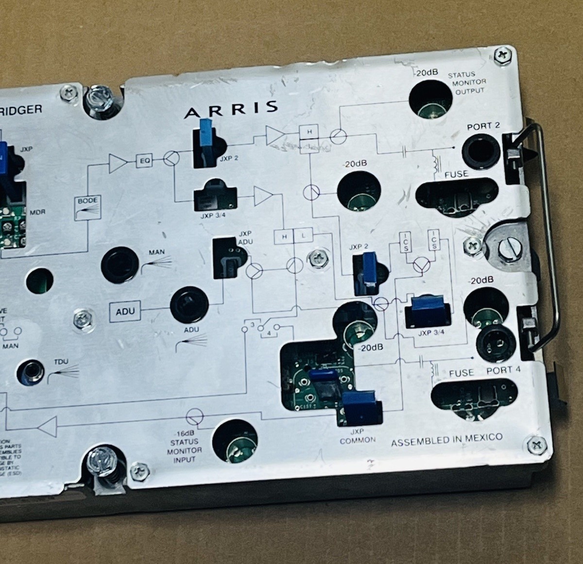 Arris ComSonics Mini Bridger Amplifier 1.2 Ghz MB120-085-SX-XFX Heavy Duty