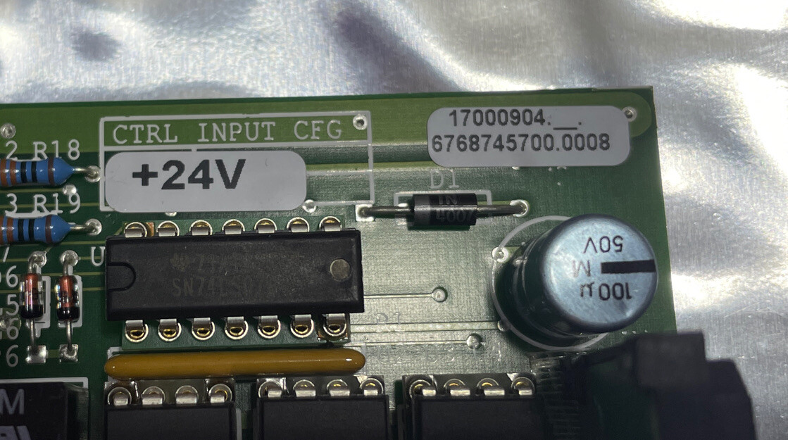 PHOENIX CONTACT CONTROL INPUT CFG +24V 17000904 6768745700.0008 SHIPSAMEDAY#J26