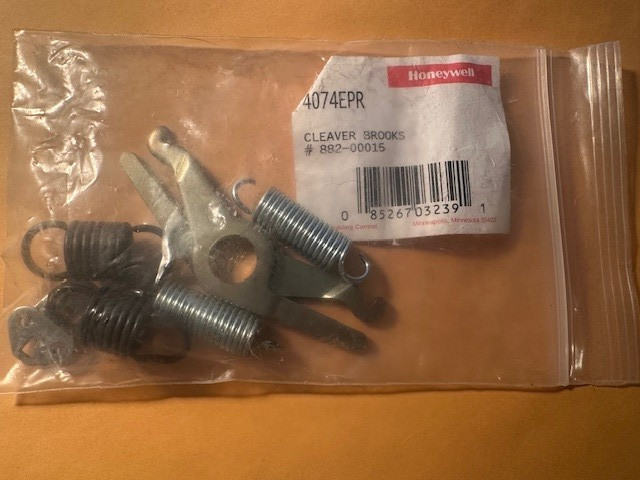 Cleaver Brooks Overtravel Kit P/N# 882-00015-000 / 4074EPR NEW