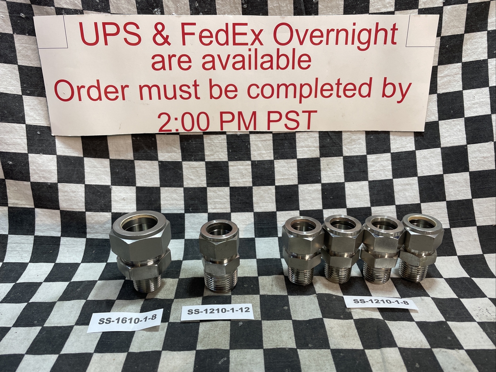 SWAGELOK SS-1610-1-8, SS-1210-1-8, SS-1210-1-12, MALE CONNECTOR, LOT OF 6#1176Z2
