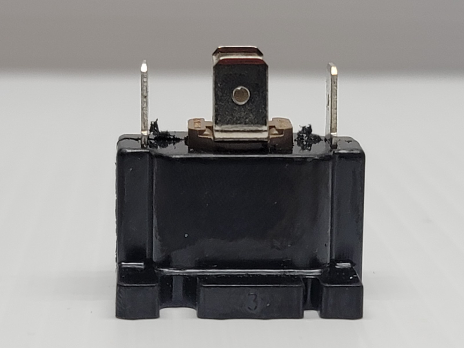 Klixon 60704A1-18 H15-60 C20-90 K03VA **Message for Bulk Deals**