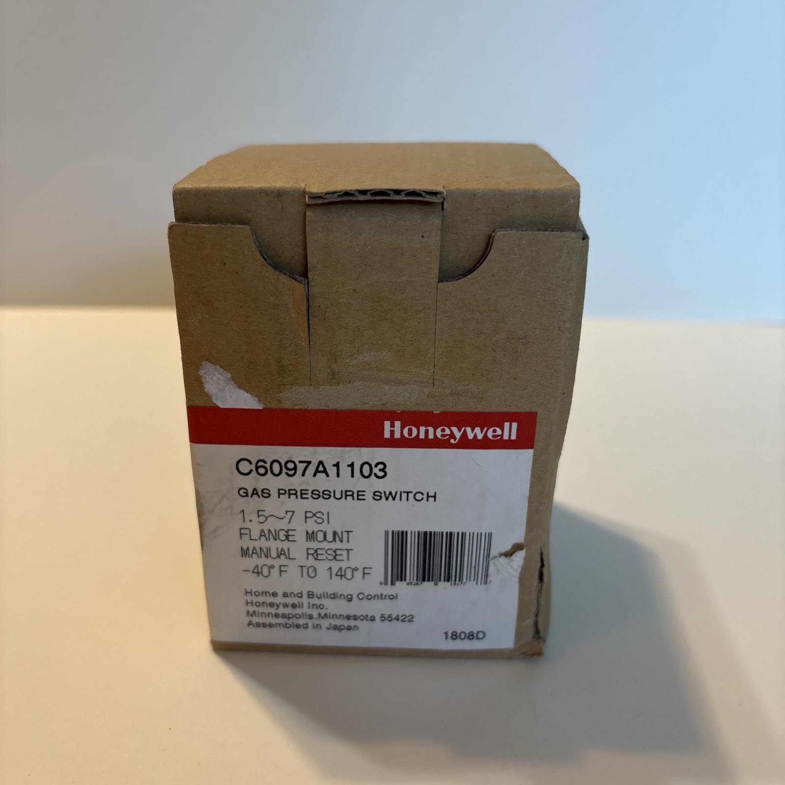 HONEYWELL C6097A1103 Has Pressure Switch 120-240VAC 5.0A 1.5-7PSI New In Box