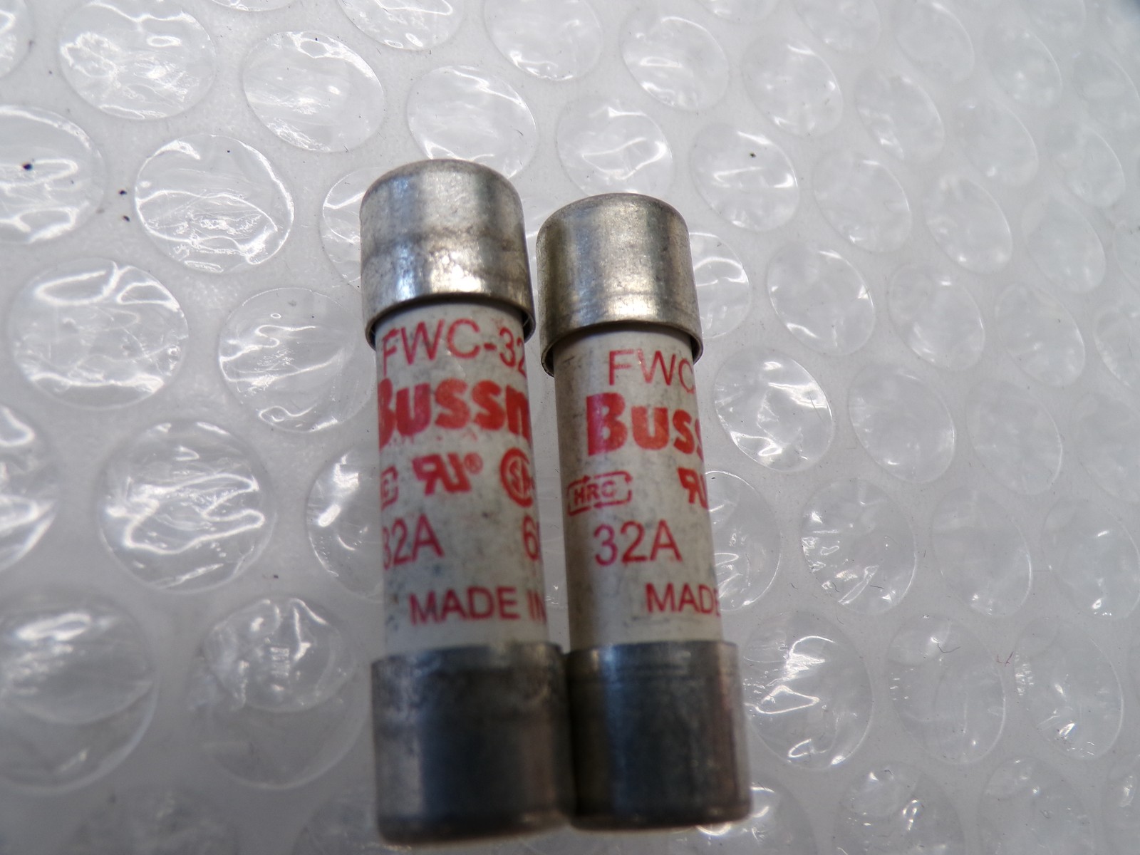 BUSSMANN FWC-32A10F FUSE LOT OF 2 NSNP
