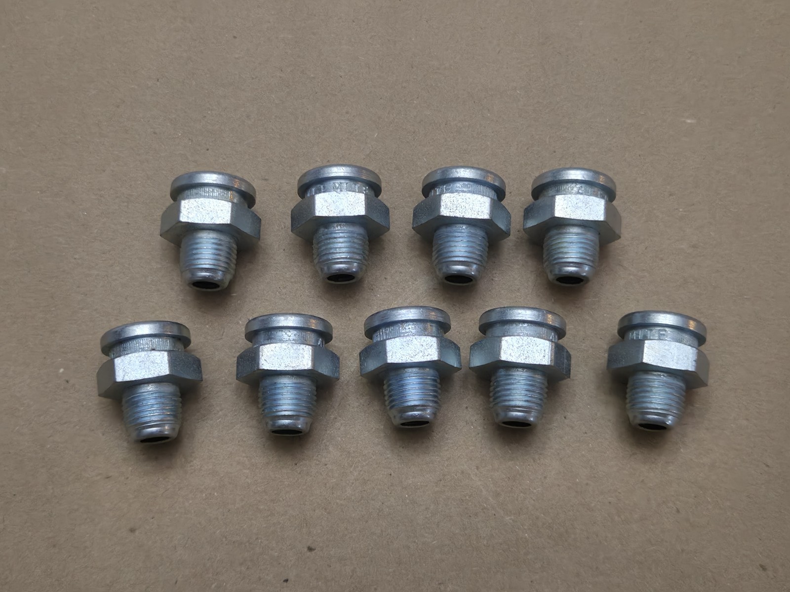 Lot Of 9 Alemite Button Head Grease Fittings 5/8″ Hex 1/8″ NPT
