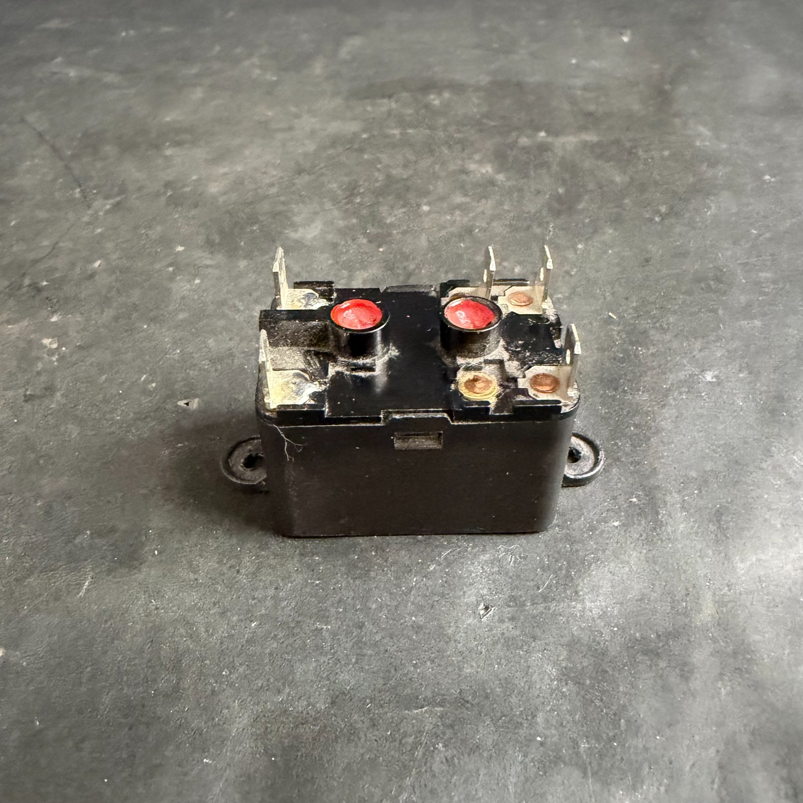TOTALINE P283-0293 FAN RELAY ($12 OBO)