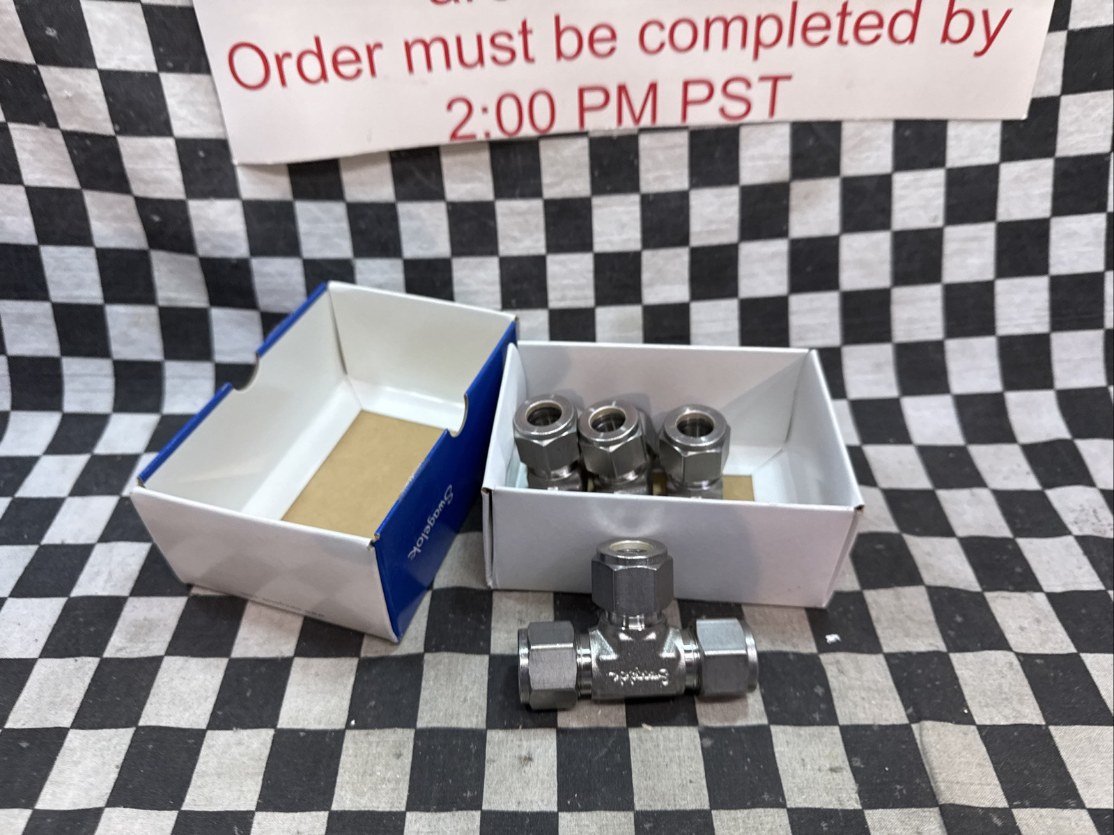 Swagelok SS-810-3, SS8103, TEE Union 1/2″, LOT OF 4, SHIPSAMEDAY#1619Q5