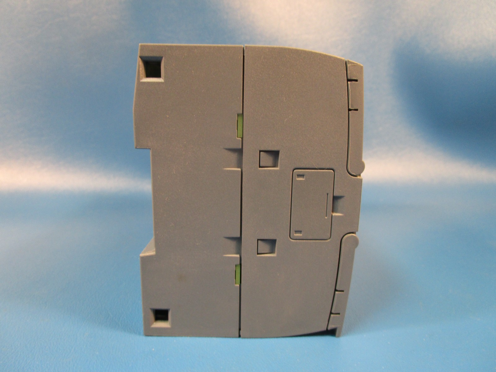 SIEMENS 6ES7 215-1AG40-0XB0, S7-1200 Programmable Controller, CPU Module
