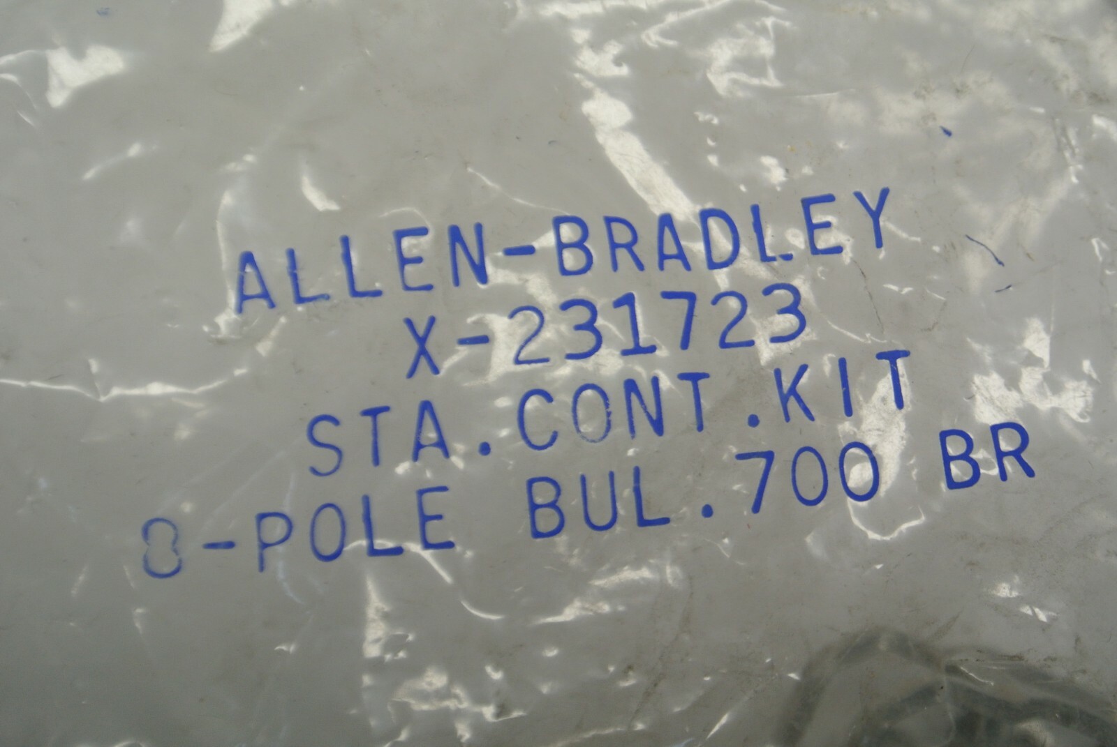 ALLEN-BRADLEY X-231723 STATIONARY CONTACT KIT / 8 POLE / NEW SURPLUS BUL. 700 BR