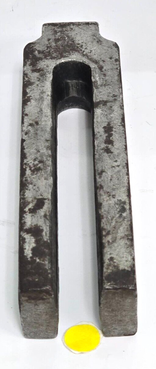 UNBRANDED U-CLAMP; OAL 9-7/8″; W: 2-3/8″; H: 1-5/8″; SLOT DEPTH 7-1/4″