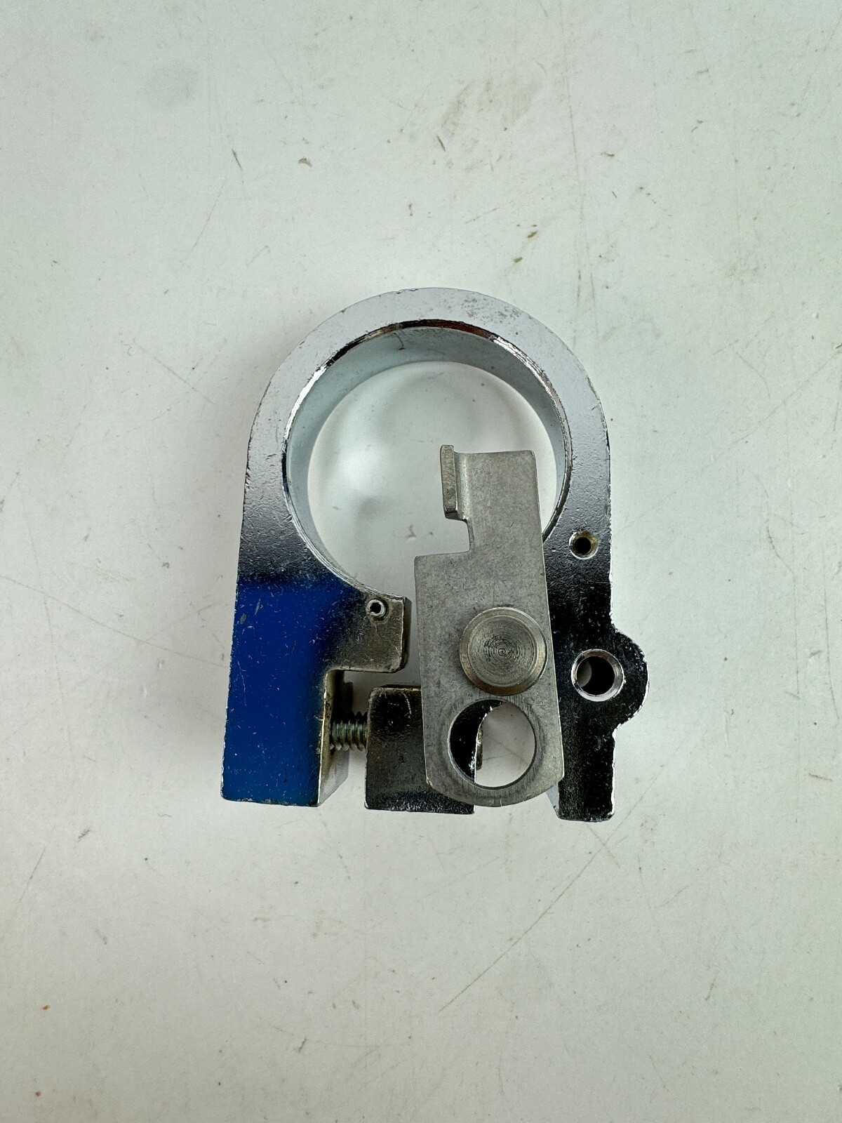 EATON CUTLER HAMMER 10250TA26 Extended Pushbutton Padlock Attachment
