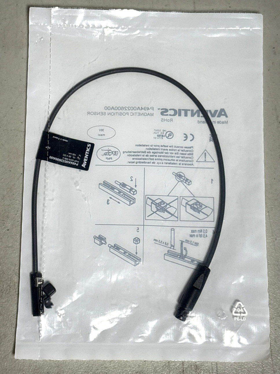 NEW Aventics P494A0022600A00 Magnetic Position Sensor – Factory Sealed Package