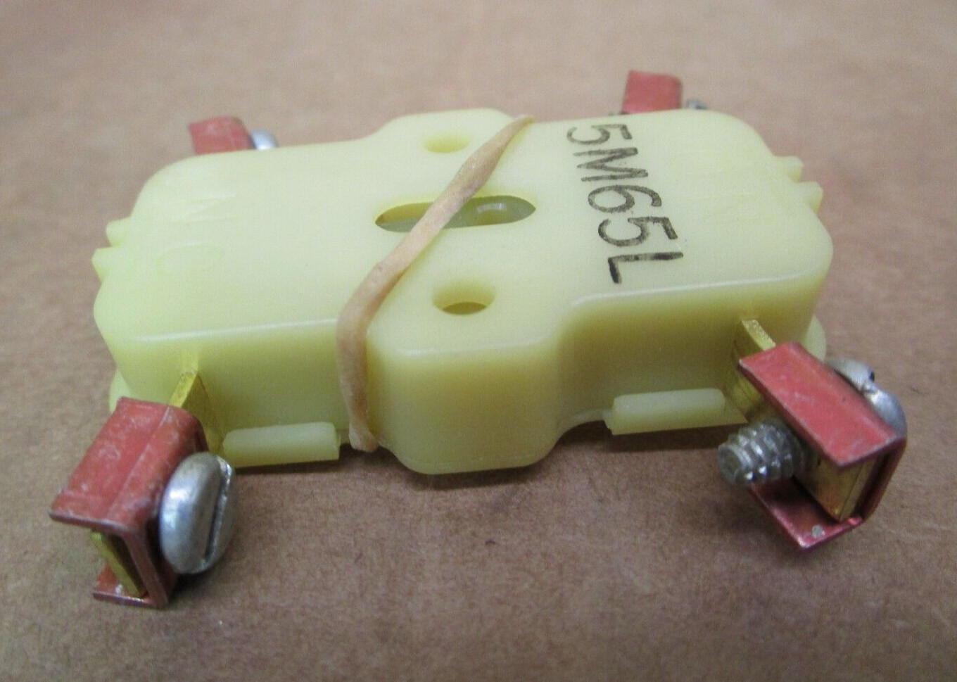 Ward Leonard 5M65L N.O.-N.C. Low Power Auxiliary Contact Assembly 50997LR