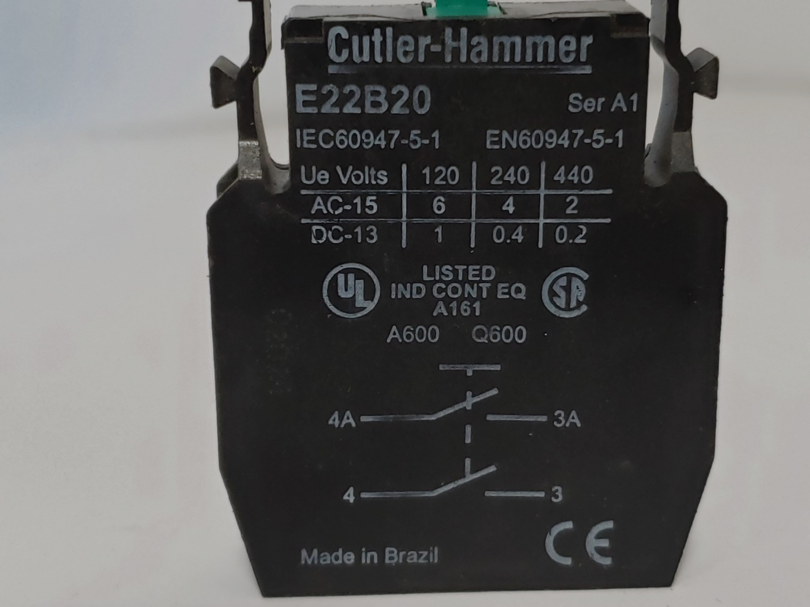 CUTLER HAMMER E22B20 CONTACT BLOCK SERIES A1 (LOT OF 2)
