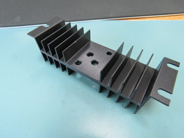 WAKEFIELD 401-A Qty of 1 per Lot Heat Sink TO-3, Stud Mount Aluminum 30.0W @ 80