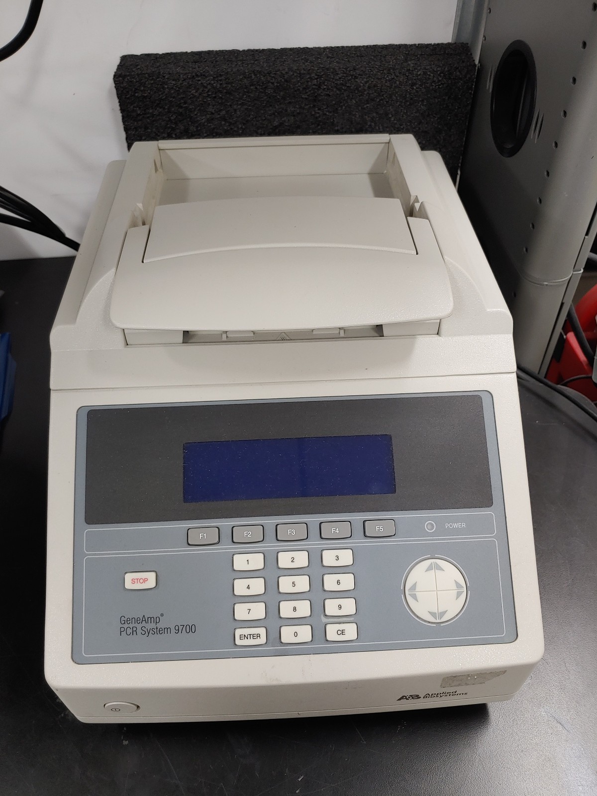 APPLIED BIOSYSTEMS GeneAmp PCR System 9700 PN N8050200