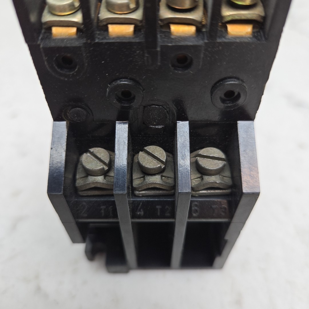 Telemecanique 7-10A 690V 3-Pole Overload Relay LR1-D09 314 LRD09314