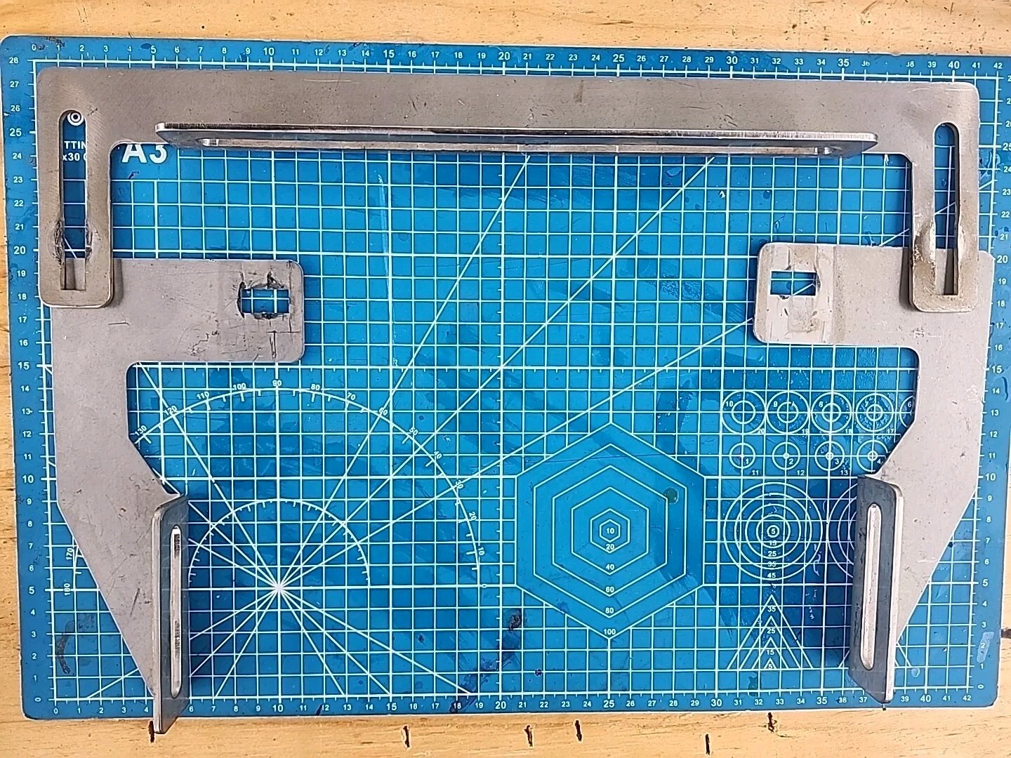 3 Pc VALU GUIDE CONVEYOR SPAN SIDE ATTACHED HEAVY DUTY BRACKET USED