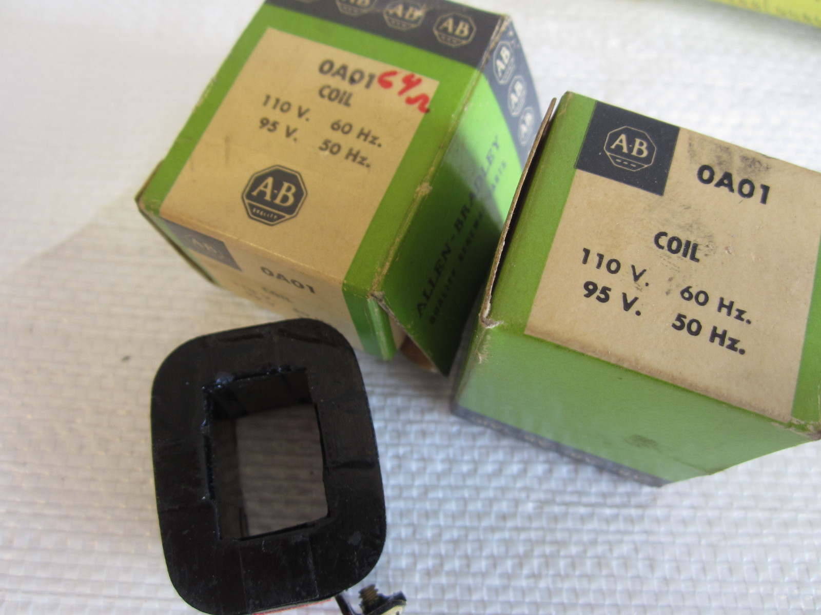 2 – ALLEN-BRADLEY 0A01 COILS
